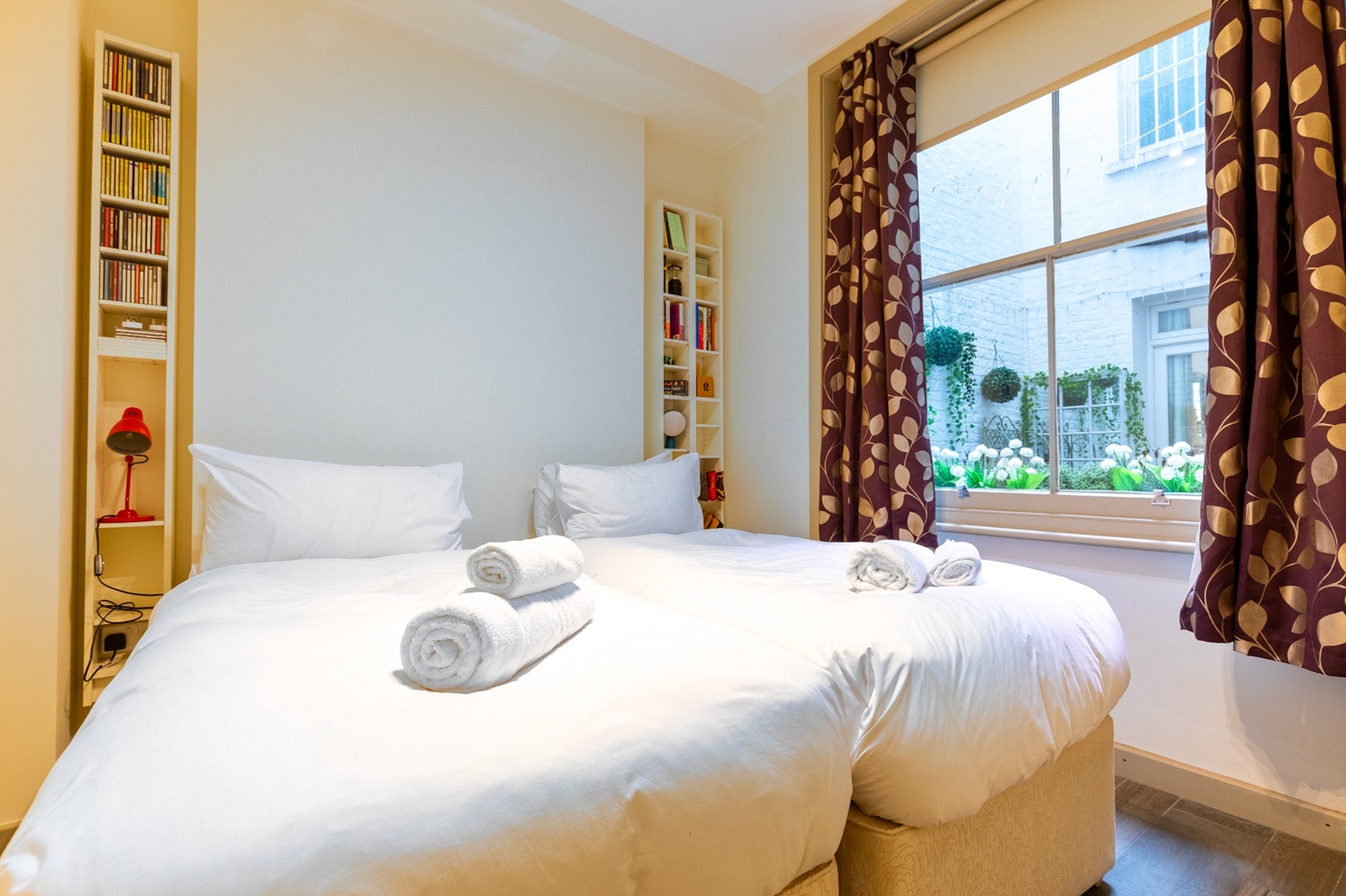 Additional image 3 of 2 Bed Flat, Linden Gardens, W2, N1 7GU