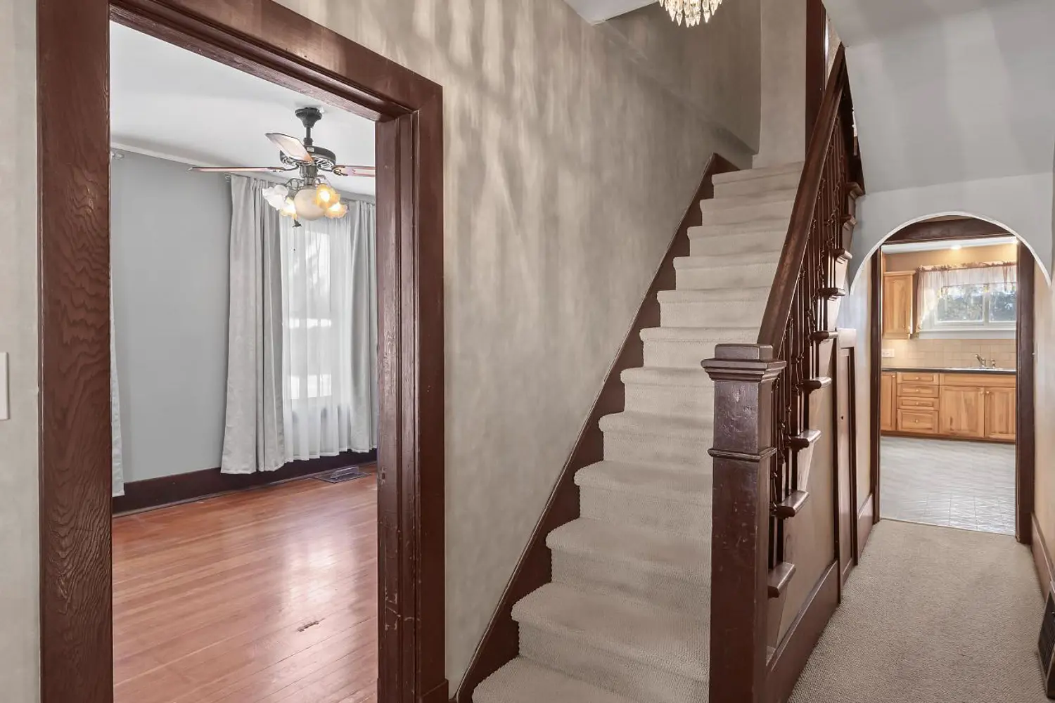 Additional image 4 of 136 Queen Street