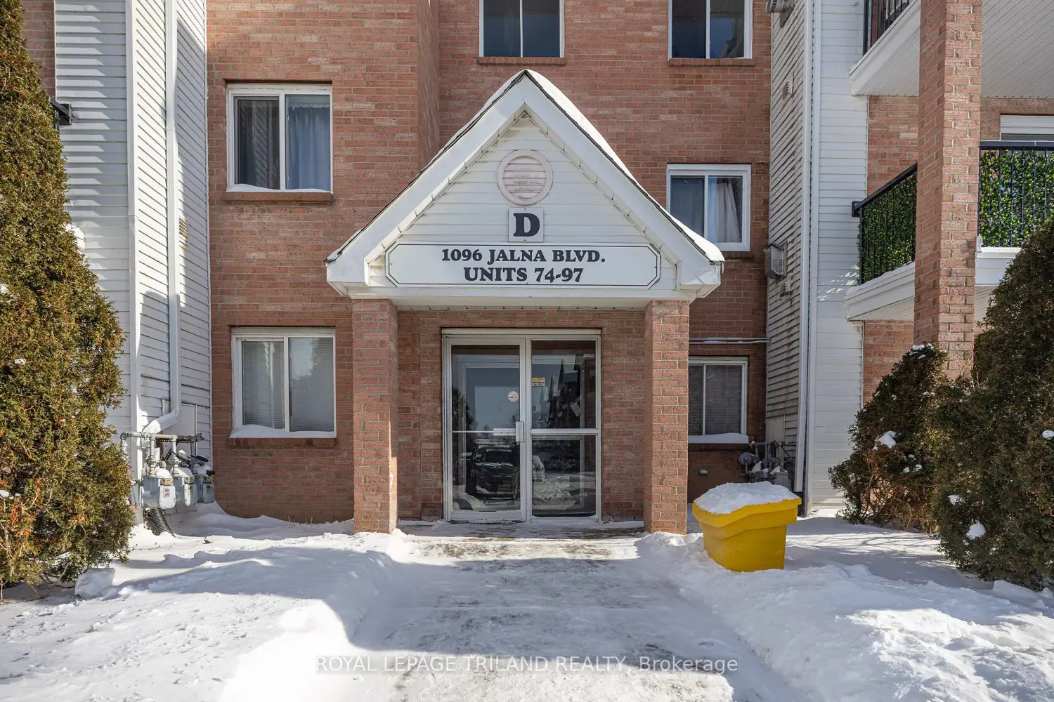 1096 Jalna Boulevard 97 photo 3
