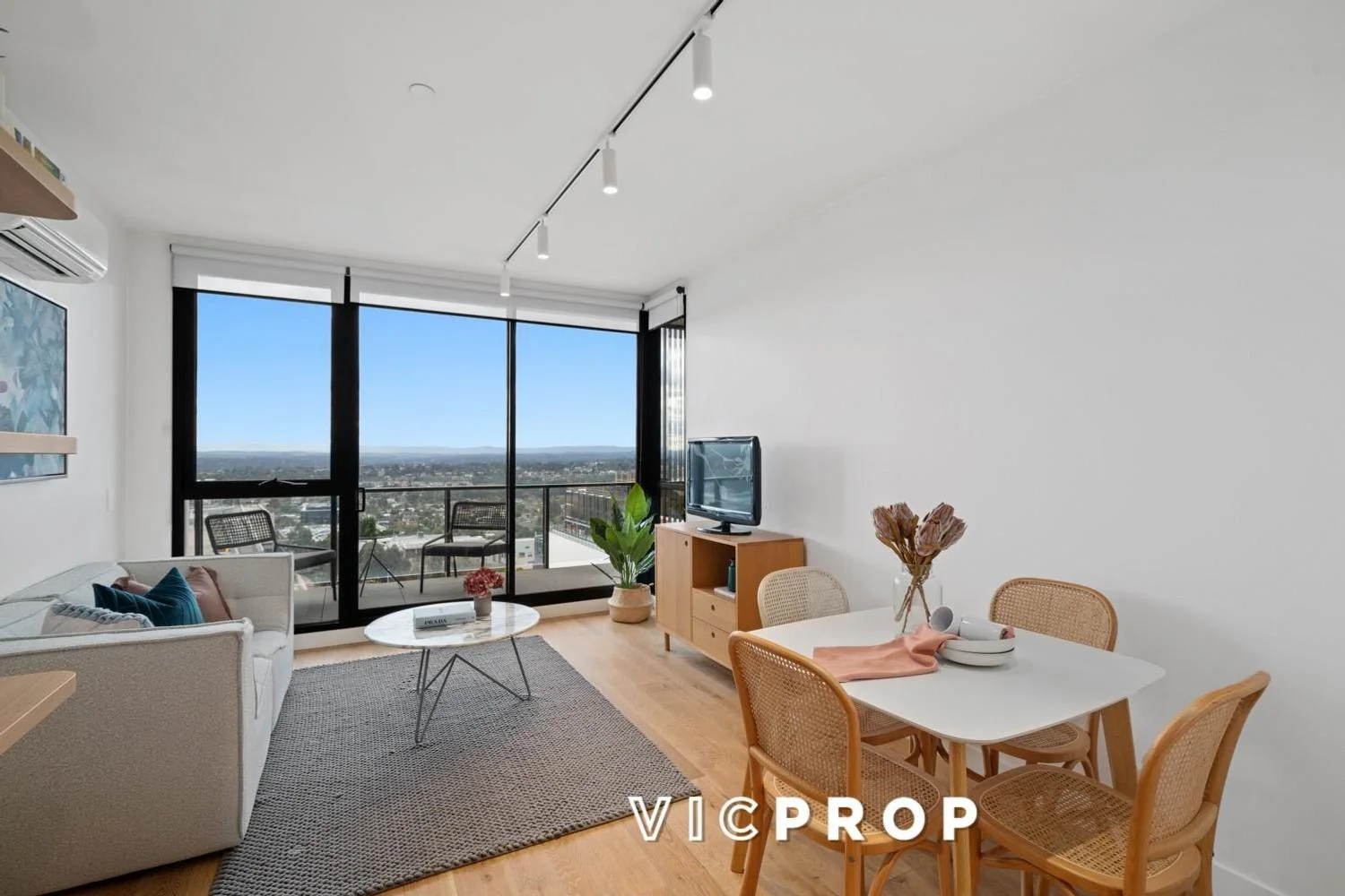 Additional image 3 of 811/642 Doncaster Road, Doncaster VIC 3108