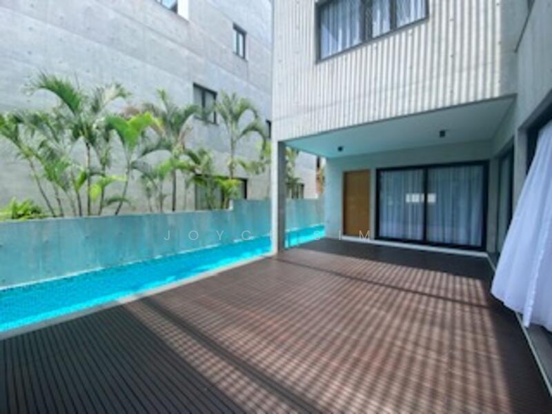 Newly Renovated, Stylish Bungalow for Rent