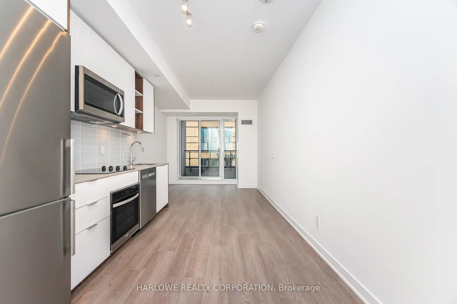 Additional image 6 of 543 Richmond Street 406