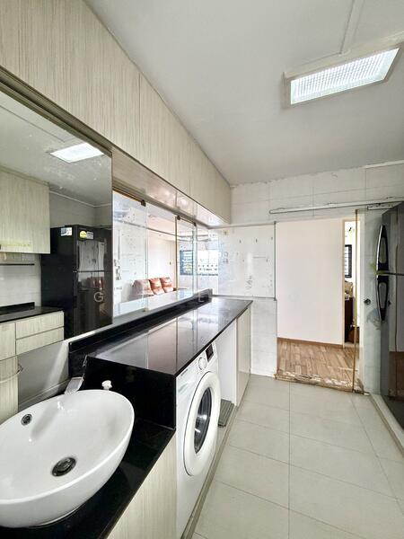 Additional image 7 of 17 Beach Road