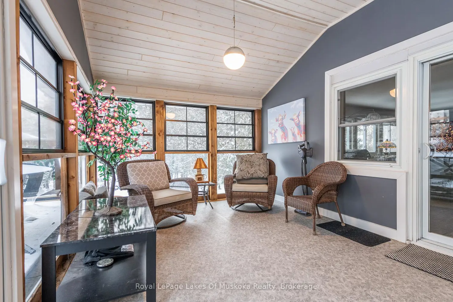 Additional image 5 of 256 Woodland Drive