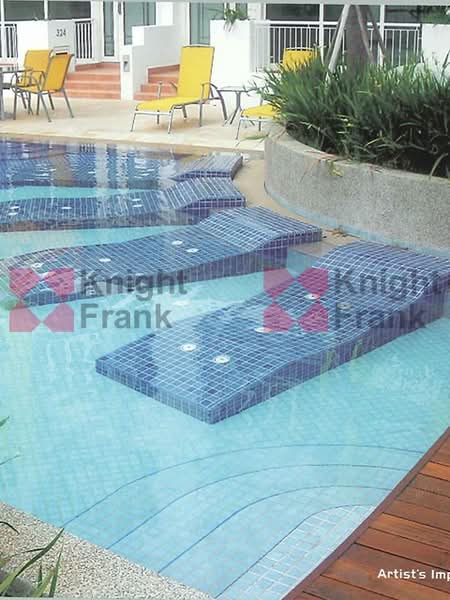 Additional image 21 of 9 Leonie Hill