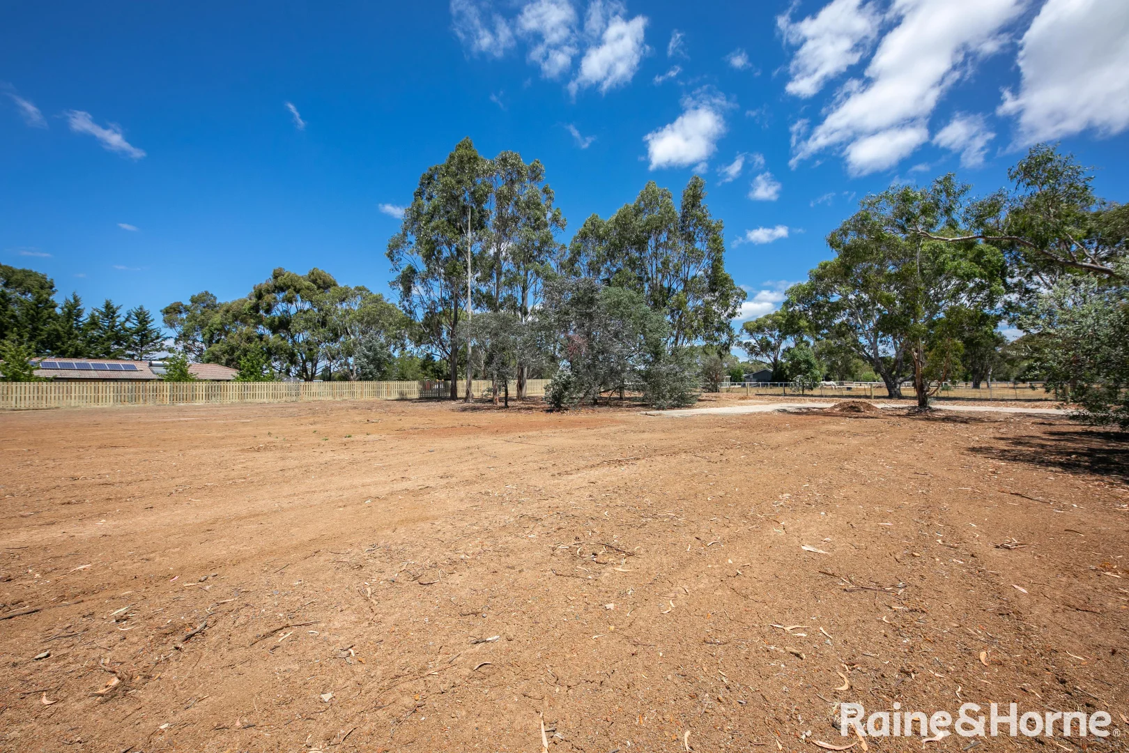 Additional image 4 of Saunders Rise, New Gisborne VIC 3438