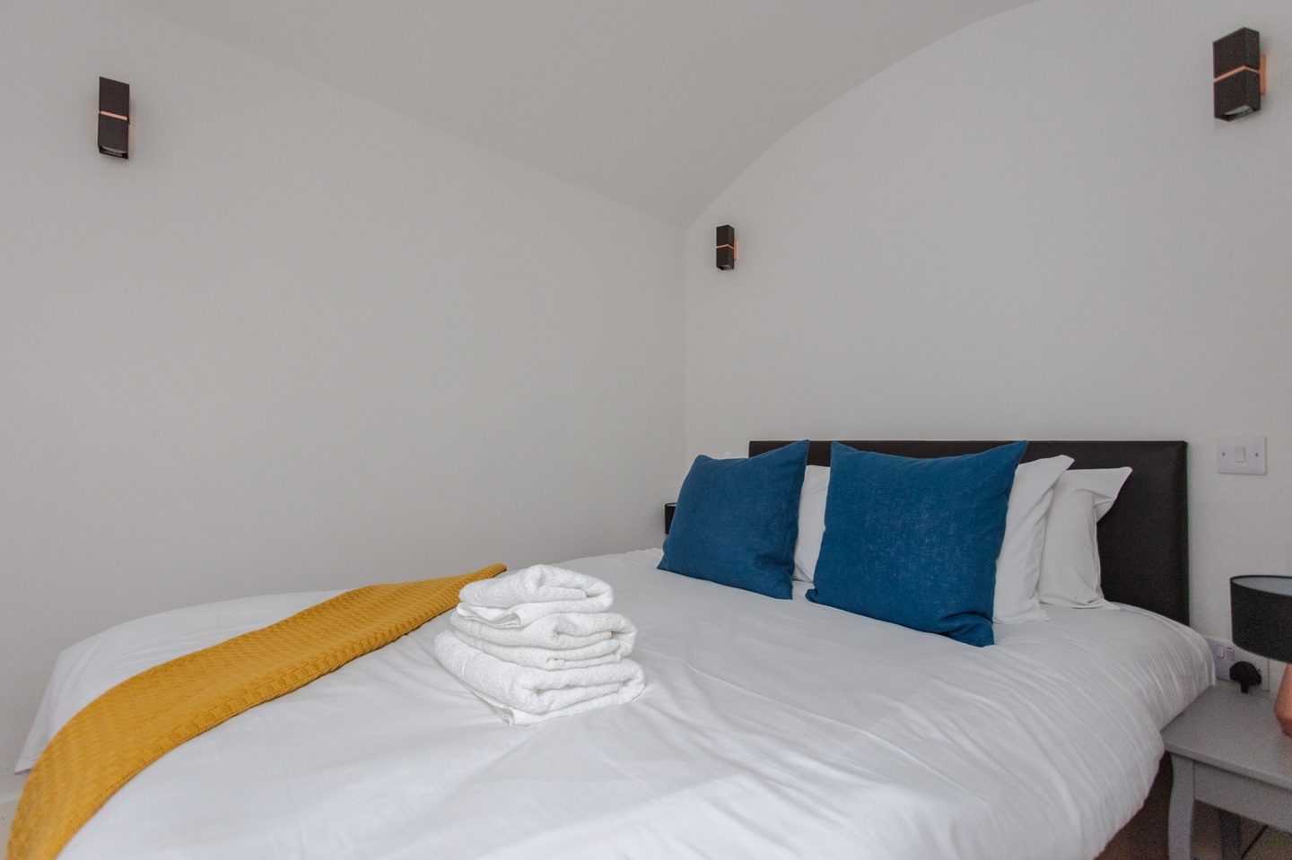 Additional image 12 of 2 Bed Flat, Blake House, SW1V, N1 7GU