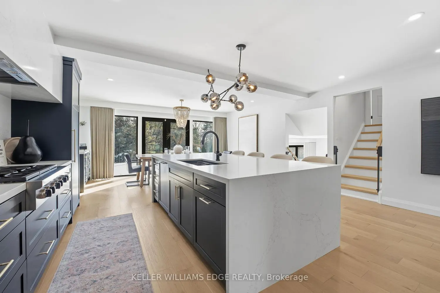 Additional image 3 of 1316 Dundas Street