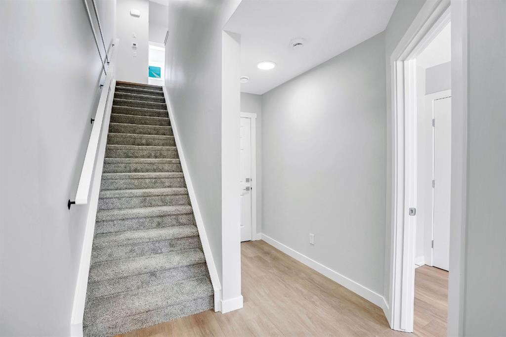 Additional image 4 of 304 Red Sky Villas NE, Calgary, AB, T3N 2M2