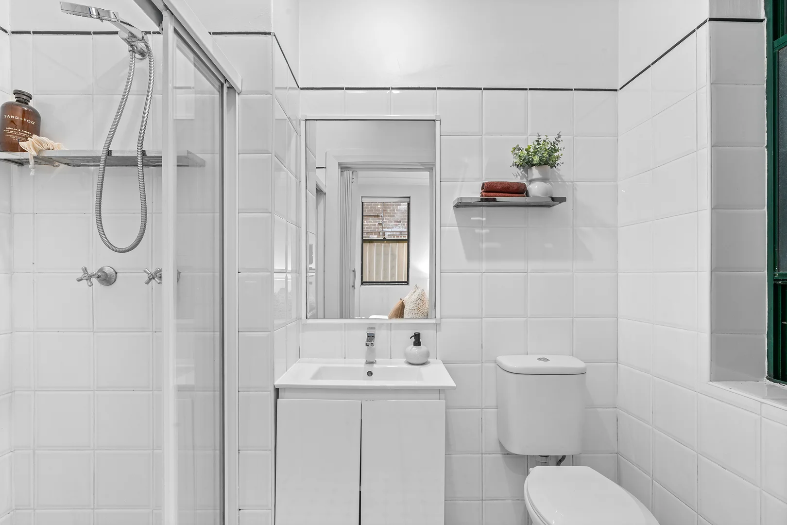 Additional image 8 of 104/9 Greenknowe Avenue, Elizabeth Bay NSW 2011