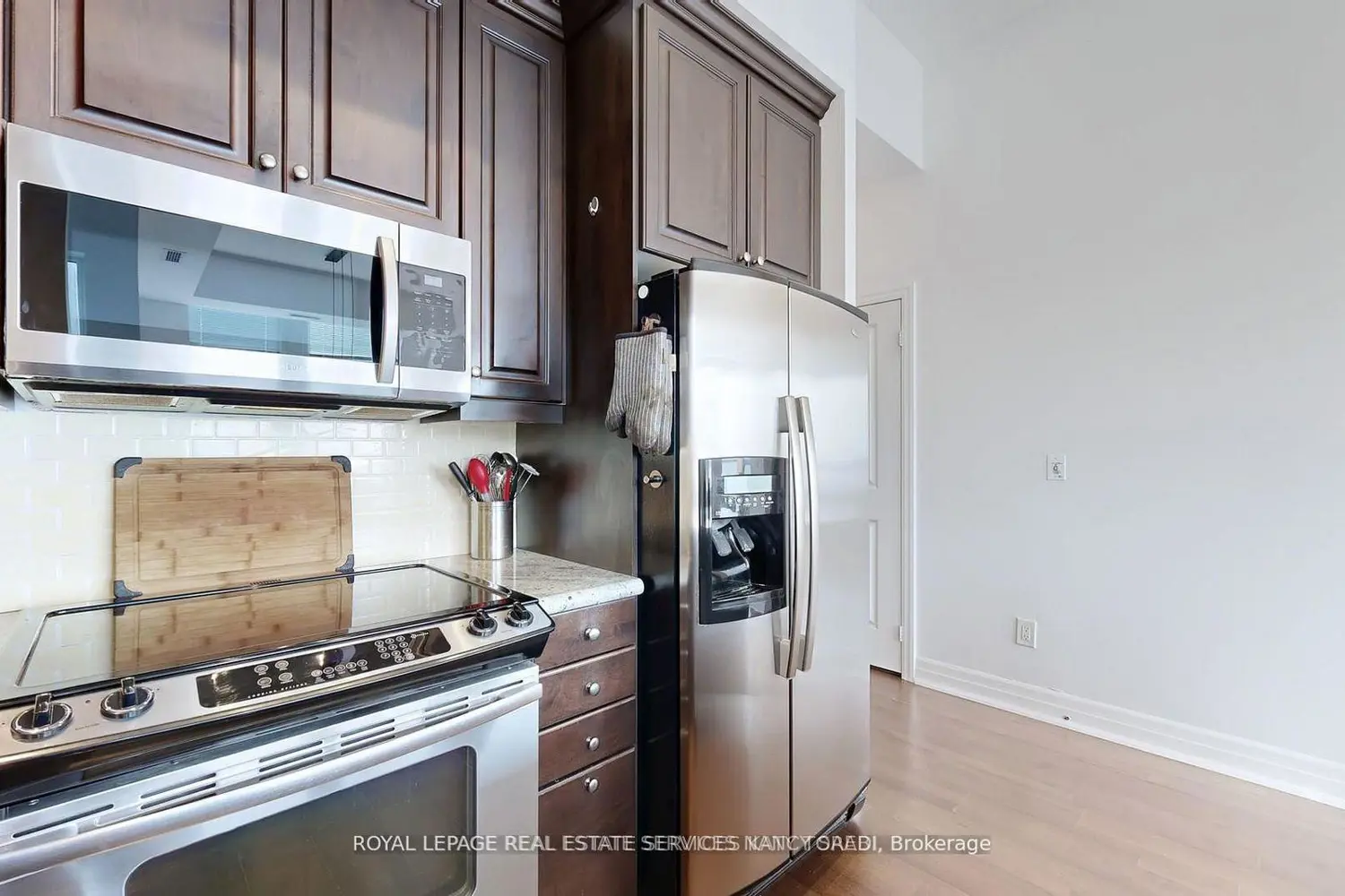Additional image 10 of 628 Fleet Street Ph01