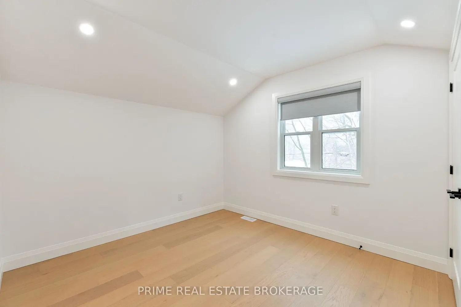 Additional image 11 of 247 Victoria Street