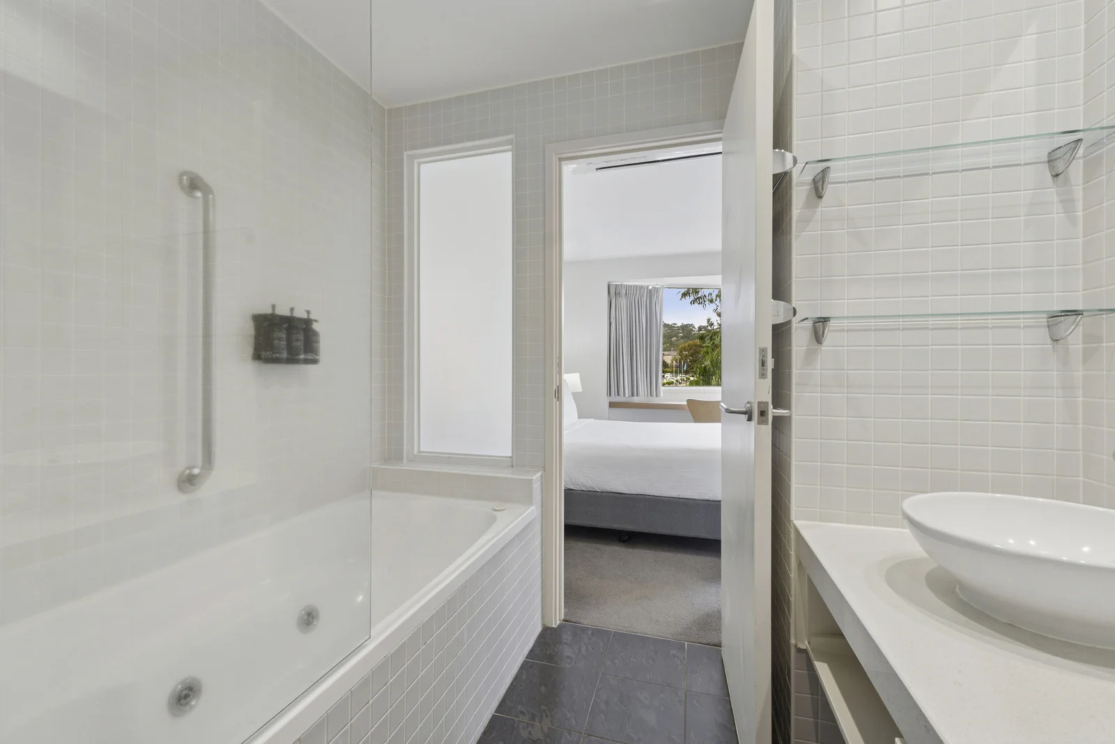 Additional image 13 of 146A&B/35 Mountjoy Parade, Lorne VIC 3232