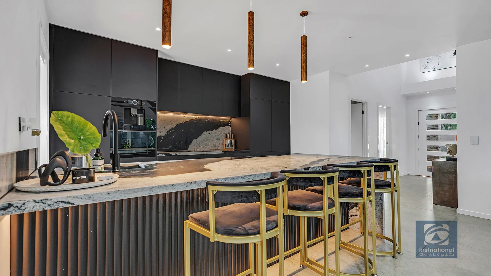 Additional image 2 of 59 Campaspe Esplanade, Echuca VIC 3564