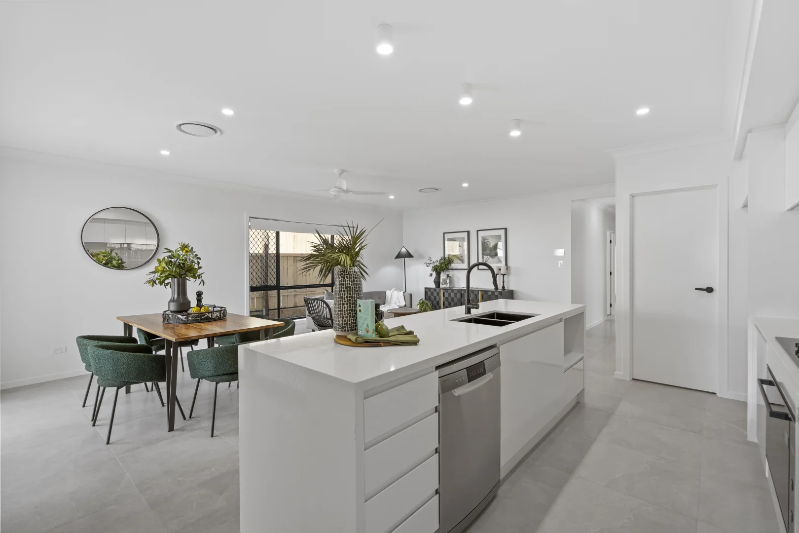 Additional image 3 of 35 Walker Street, Park Ridge QLD 4125