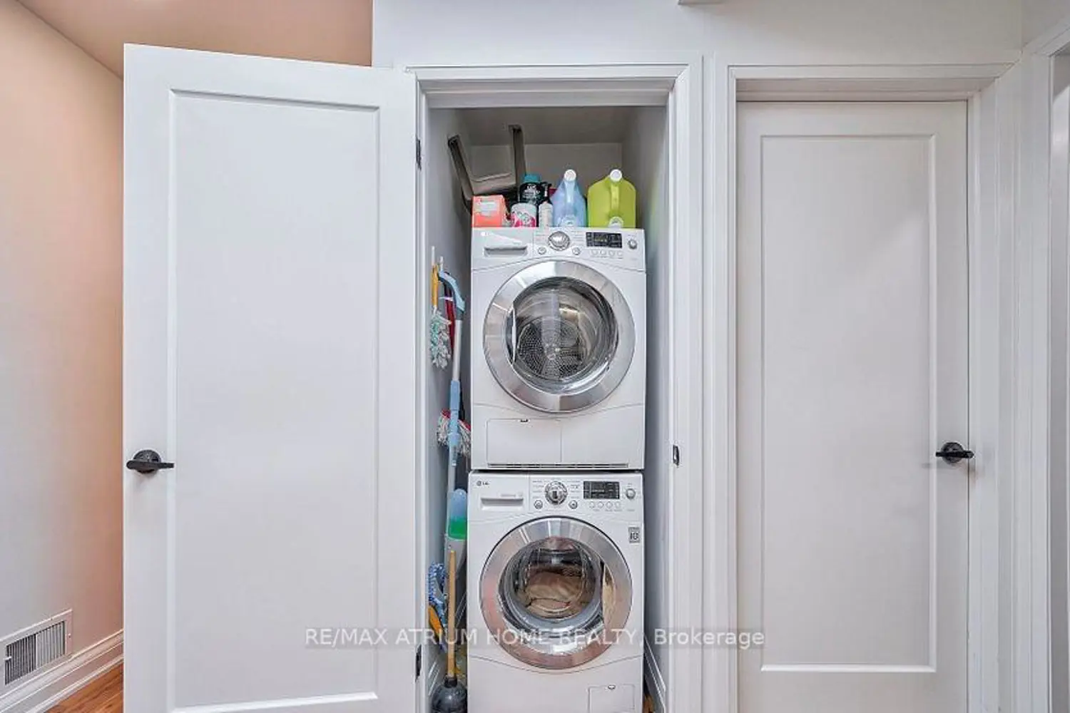 Additional image 18 of 567 Atwater Avenue