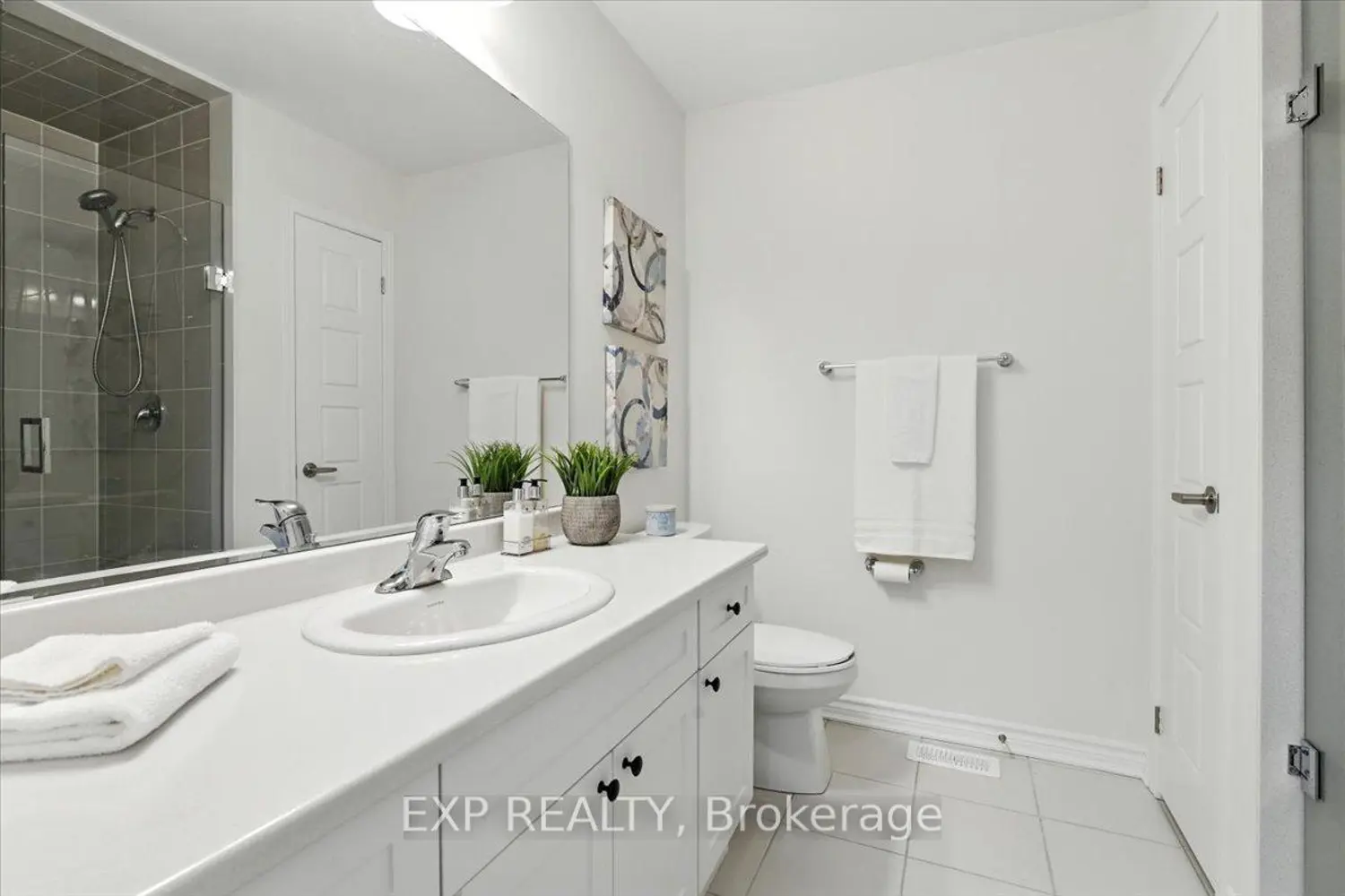 Additional image 16 of 3303 Thunderbird Promenade