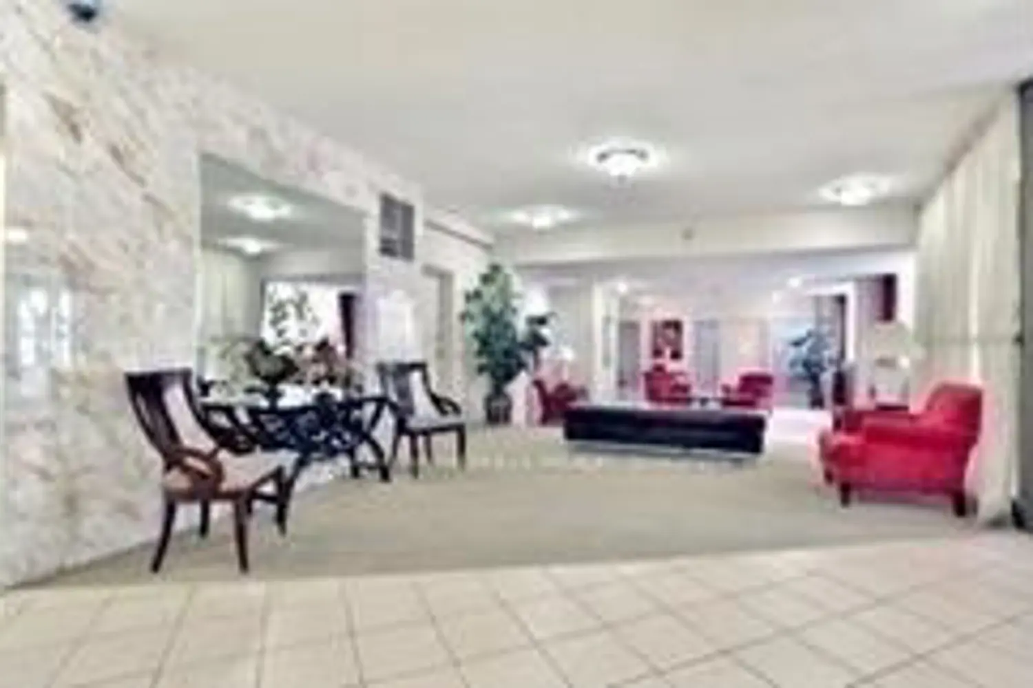 Additional image 20 of 2323 Confederation Parkway Ph03