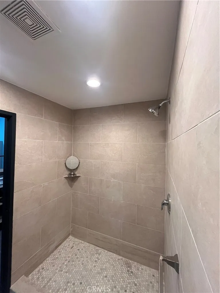 Additional image 40 of 19564 S Ventura Boulevard, Tarzana, CA 91356