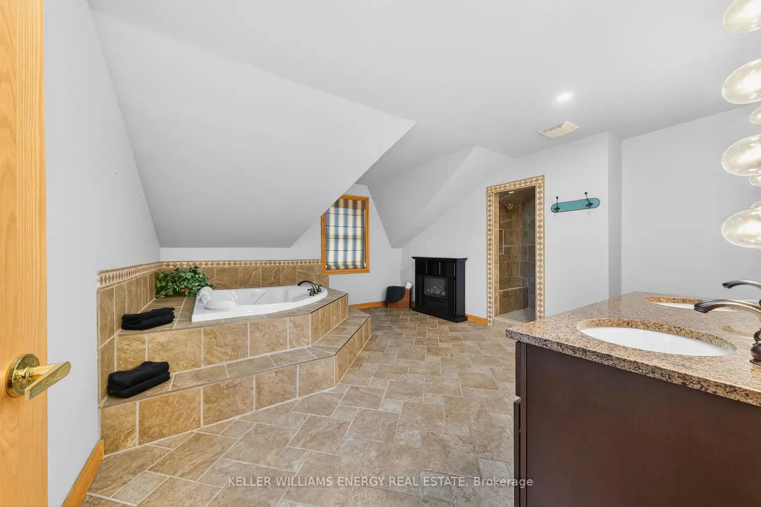 Additional image 9 of 1114 Harrington Road