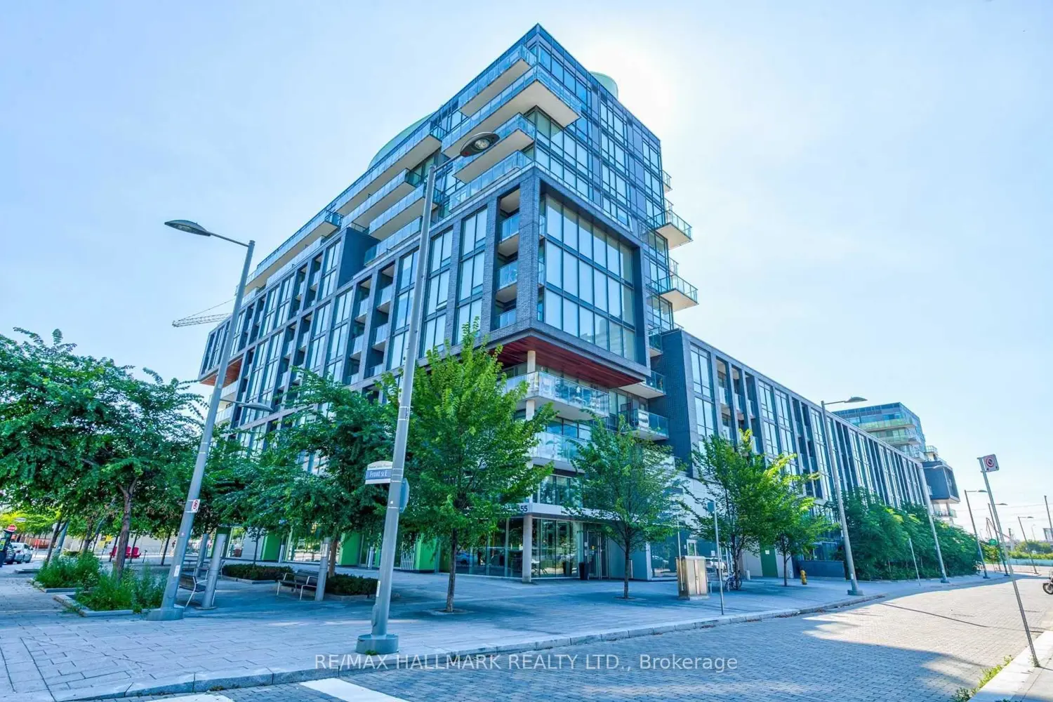 455 Front Street N416