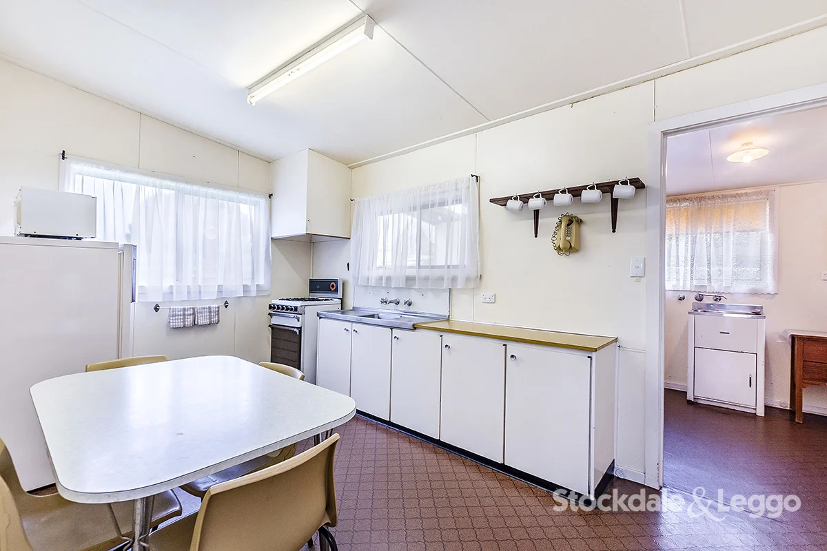 Additional image 12 of 98-100 Sackville Street, Port Fairy VIC 3284