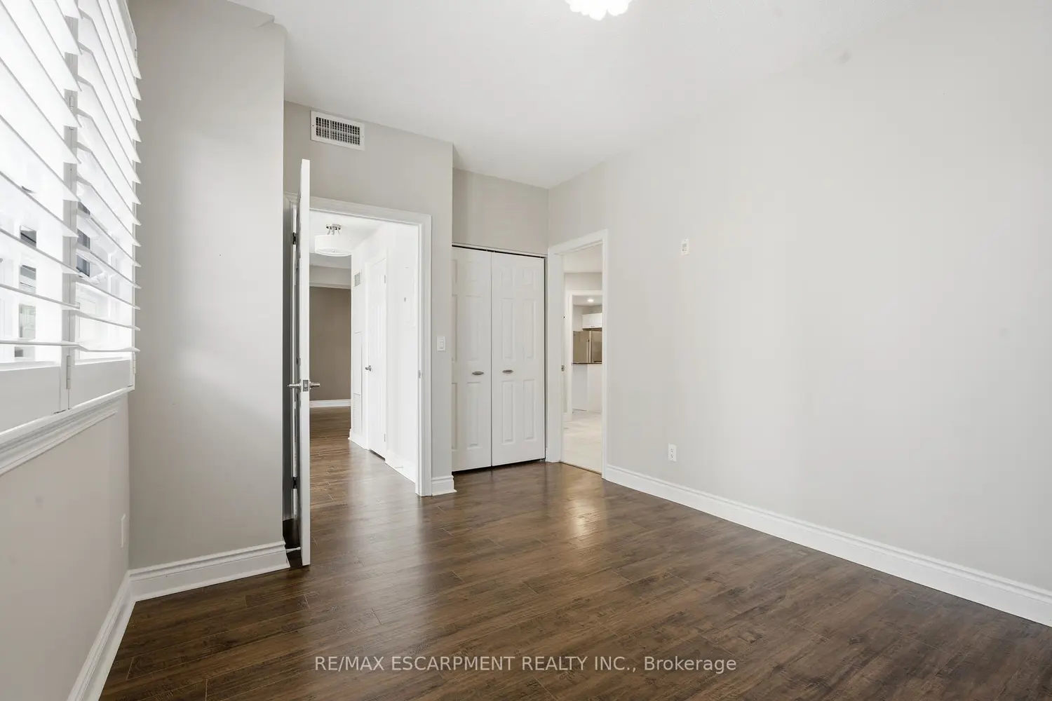 Additional image 12 of 399 Elizabeth Street 610