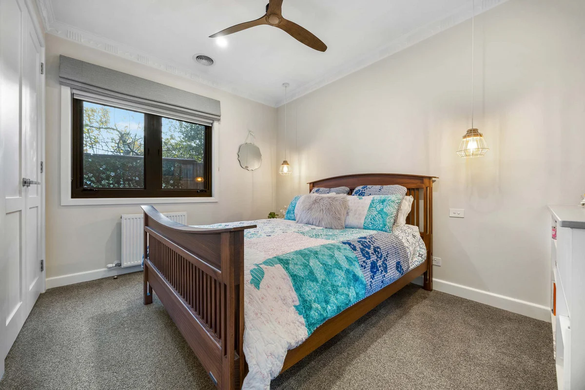 Additional image 24 of 302 Wendouree Parade, Lake Wendouree VIC 3350