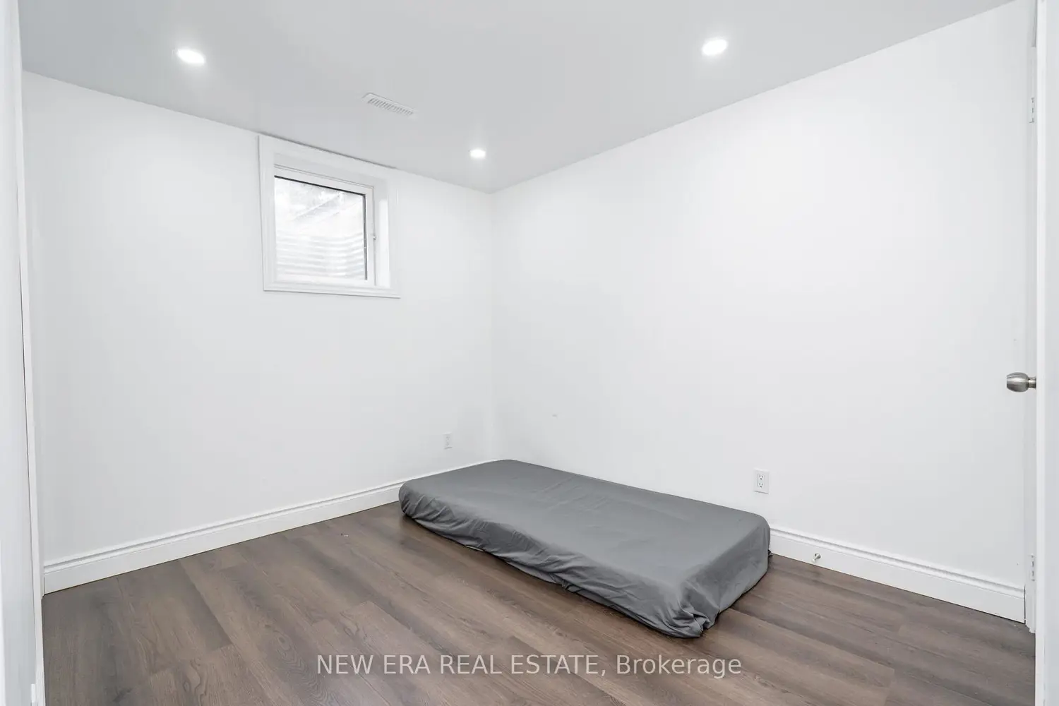 Additional image 17 of 34 Lampman Lane