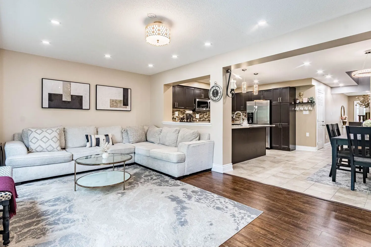 Additional image 9 of 1035 Victoria Road 143