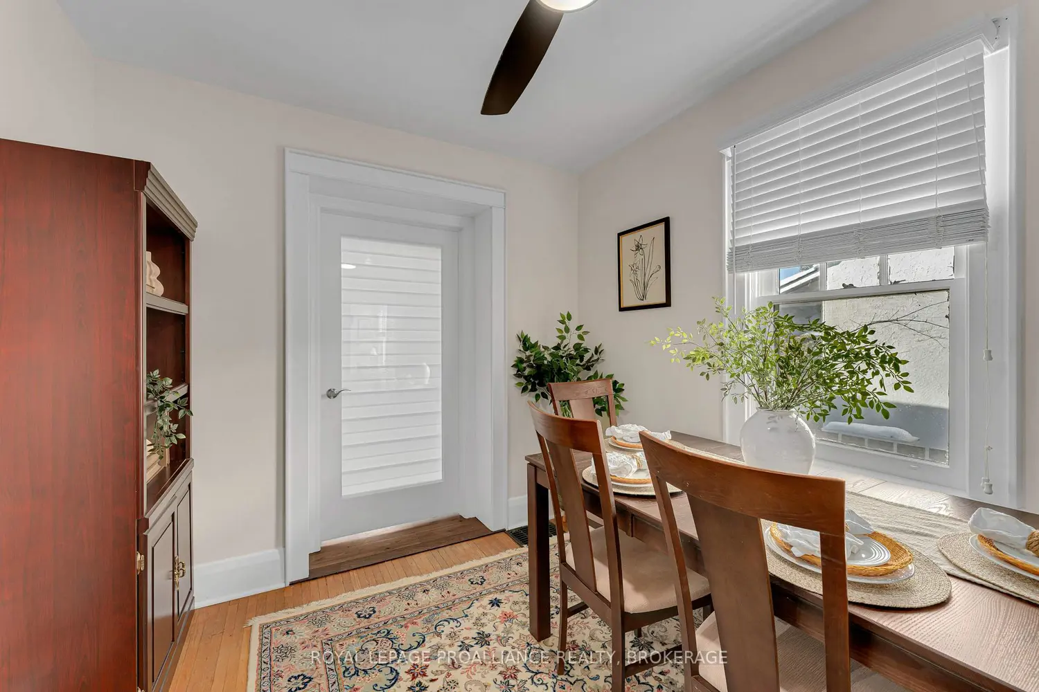 Additional image 7 of 32 Livingston Avenue