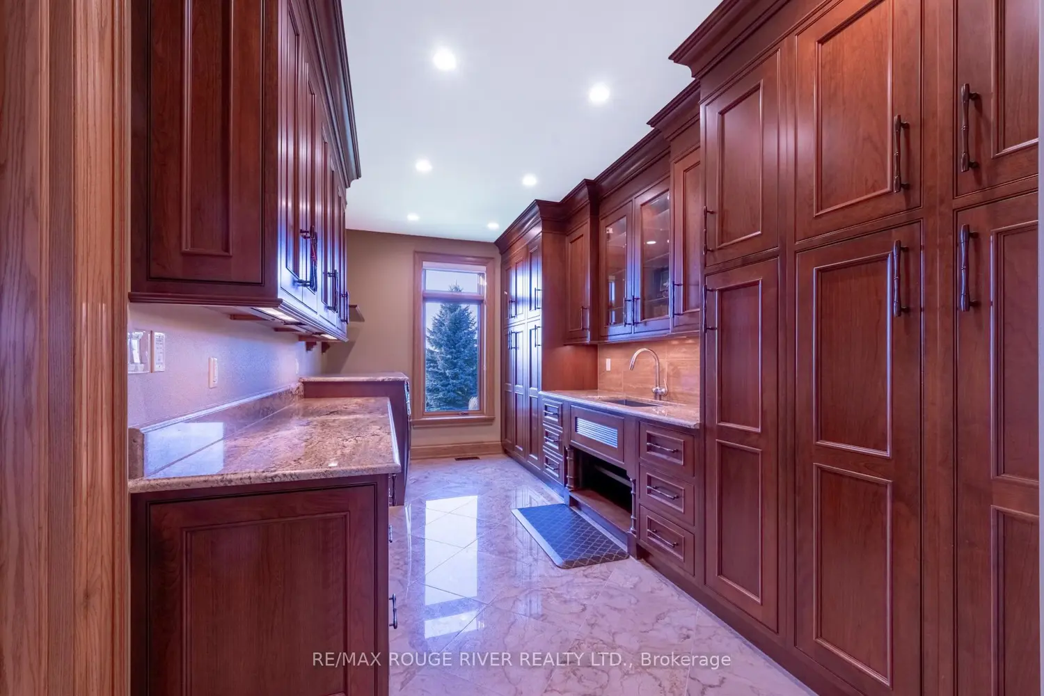 Additional image 5 of 3622 Alnwick Hills Road