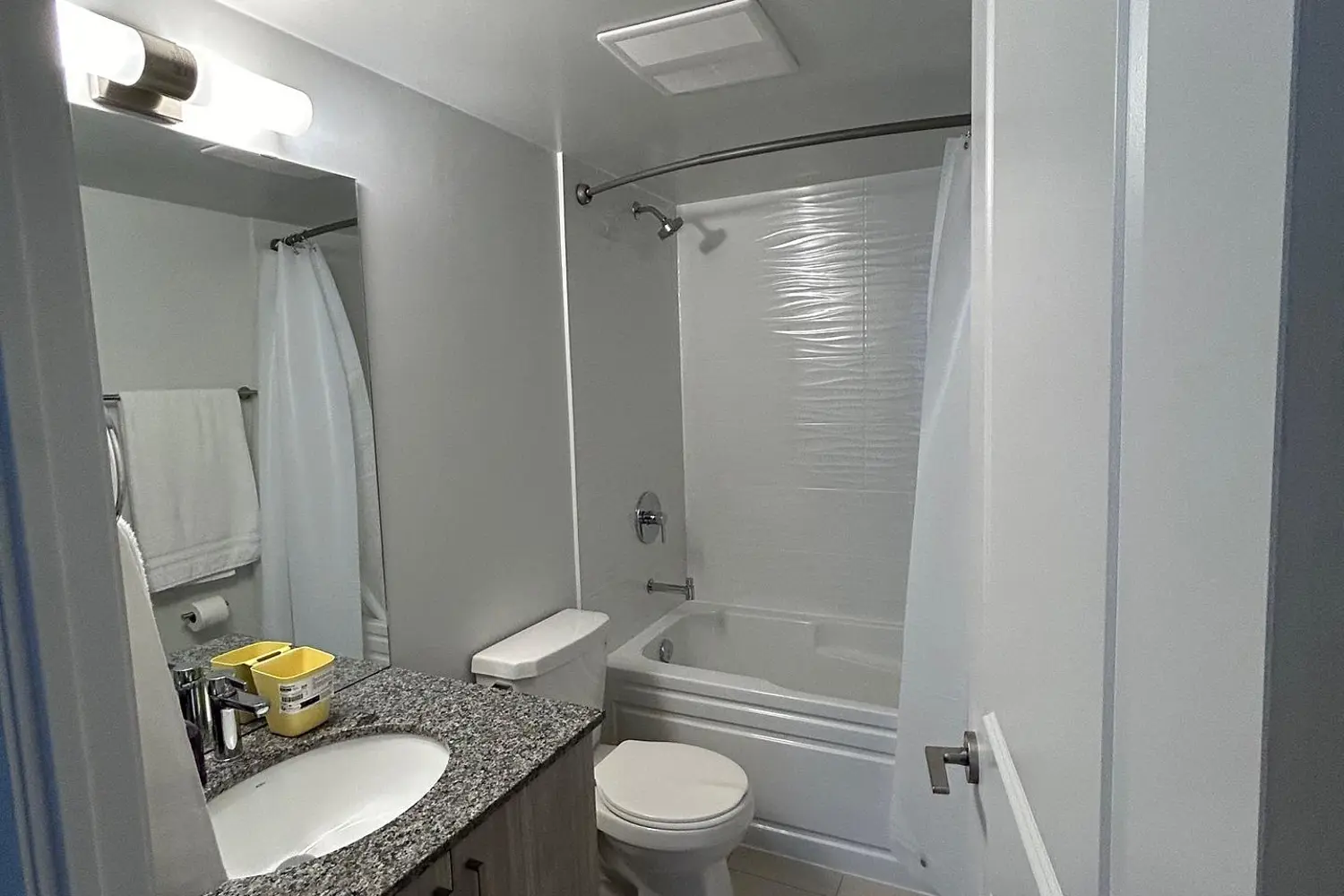 Additional image 6 of 20 Meadowglen Place 822