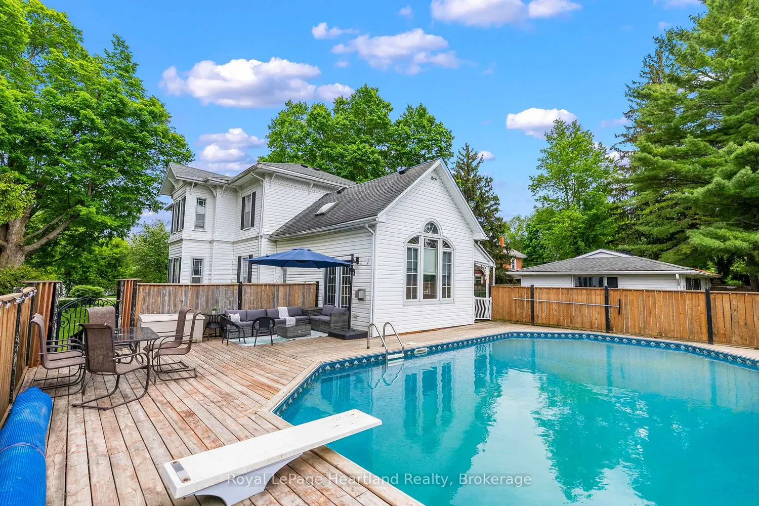 Additional image 5 of 1047 Gibson Street