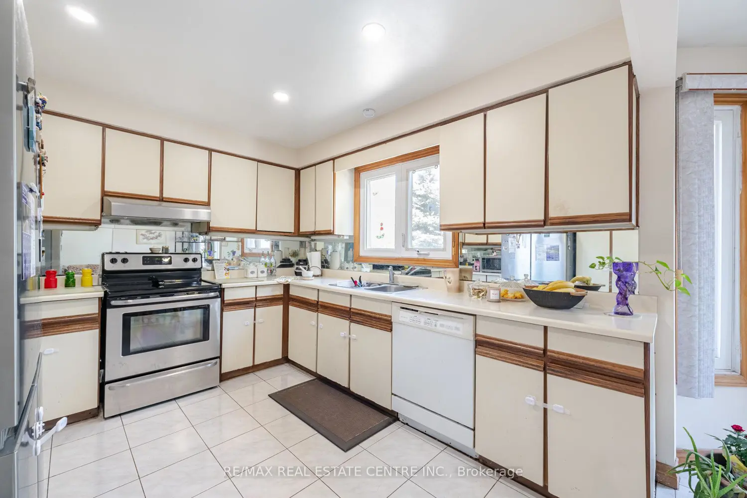 Additional image 7 of 262 Boxmoor Place