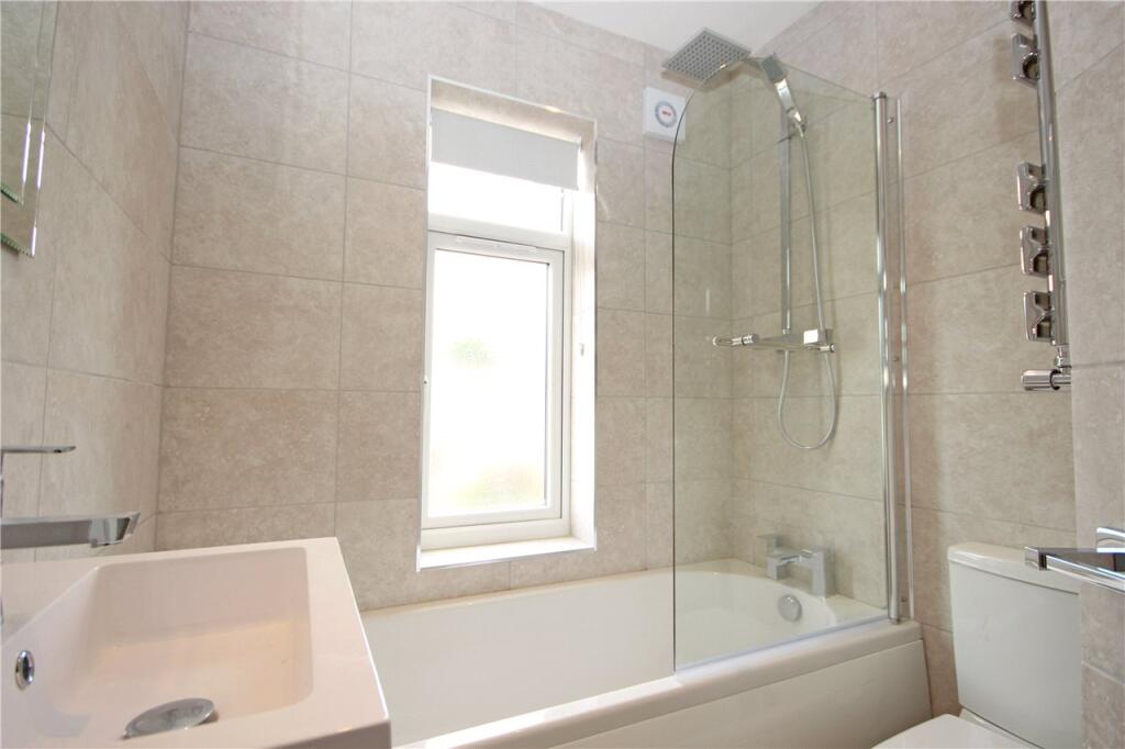 Additional image 8 of Cell Barnes Lane, St. Albans, Hertfordshire, AL1