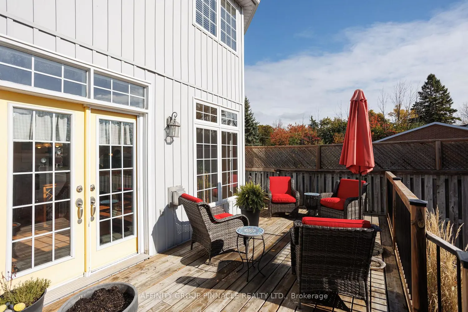 Additional image 2 of 983 Lake Drive