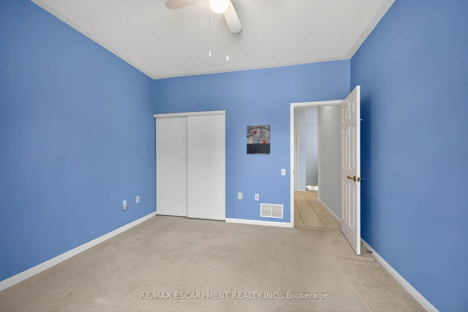 Additional image 12 of 156 Silverbirch Boulevard