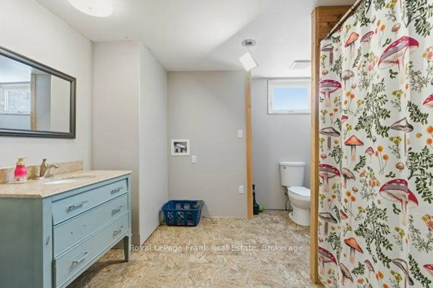 Additional image 13 of 241 Bellevue Drive