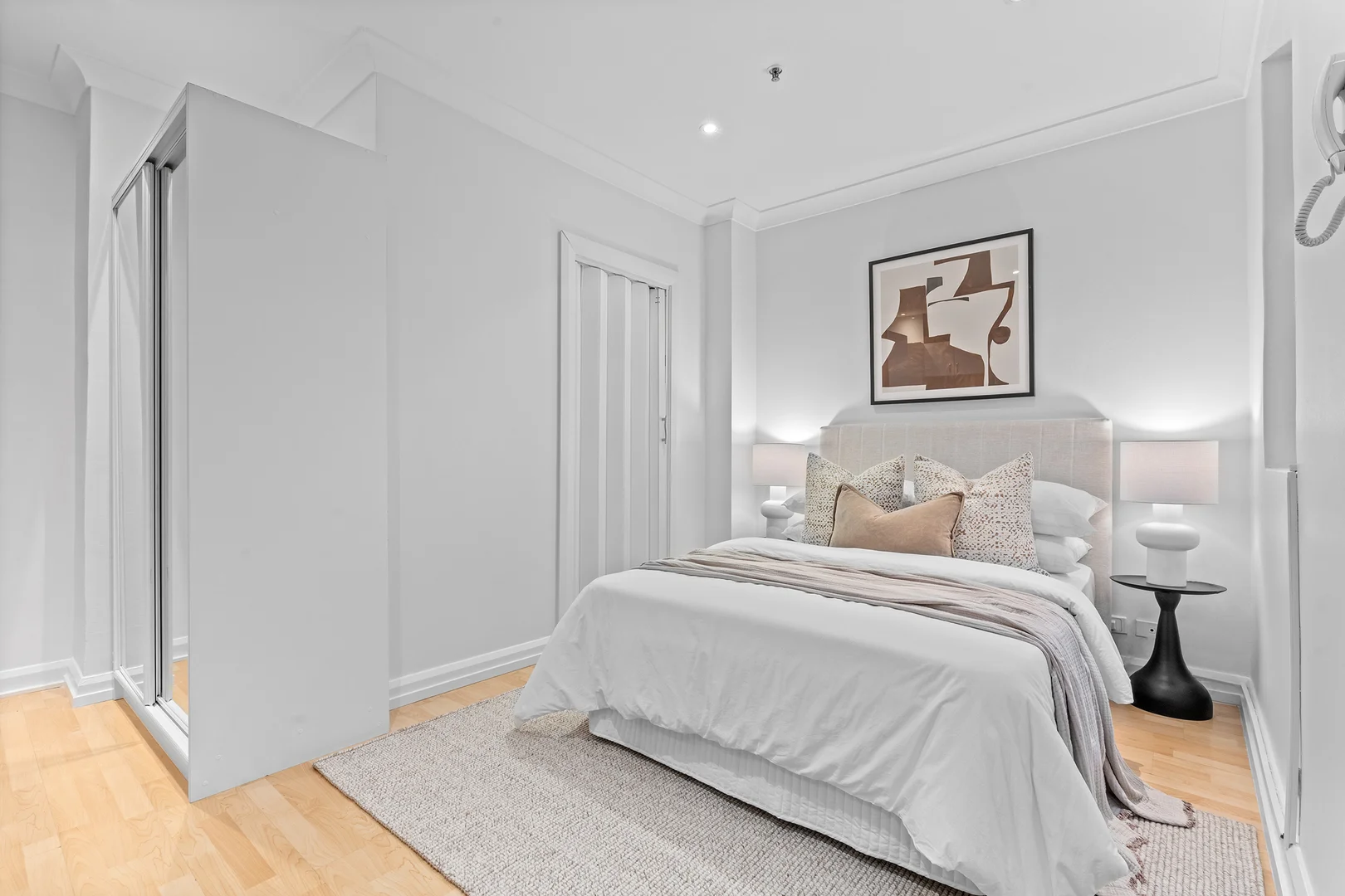 Additional image 2 of 104/9 Greenknowe Avenue, Elizabeth Bay NSW 2011