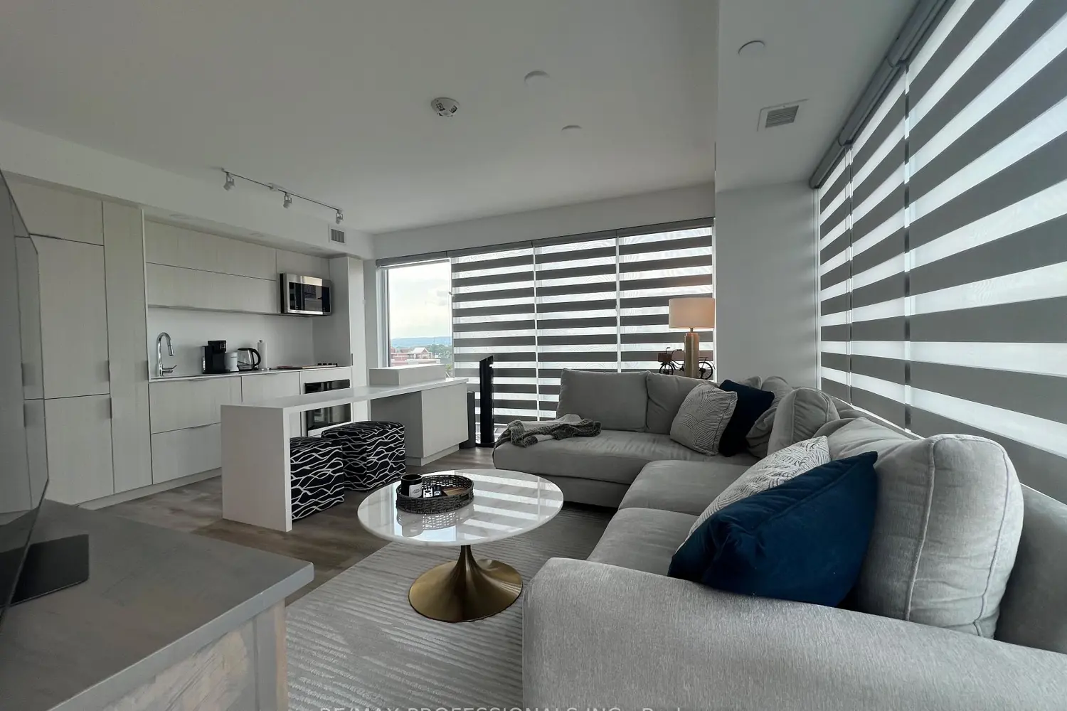 Additional image 8 of 370 Martha Street 802