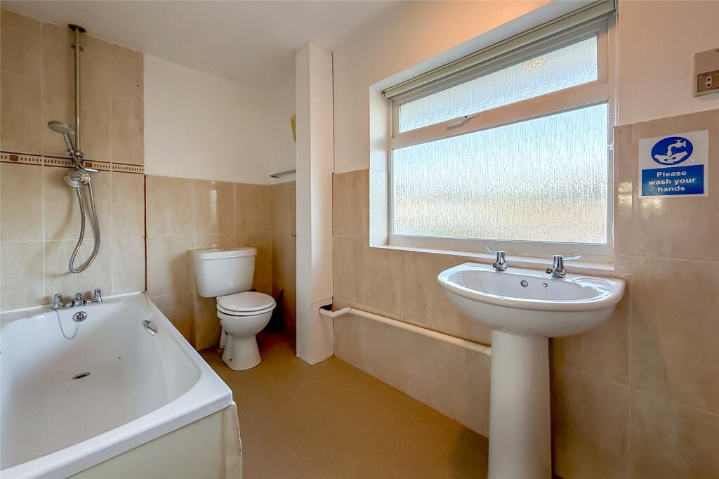 Additional image 10 of Linden Crescent, St. Albans, Hertfordshire, AL1