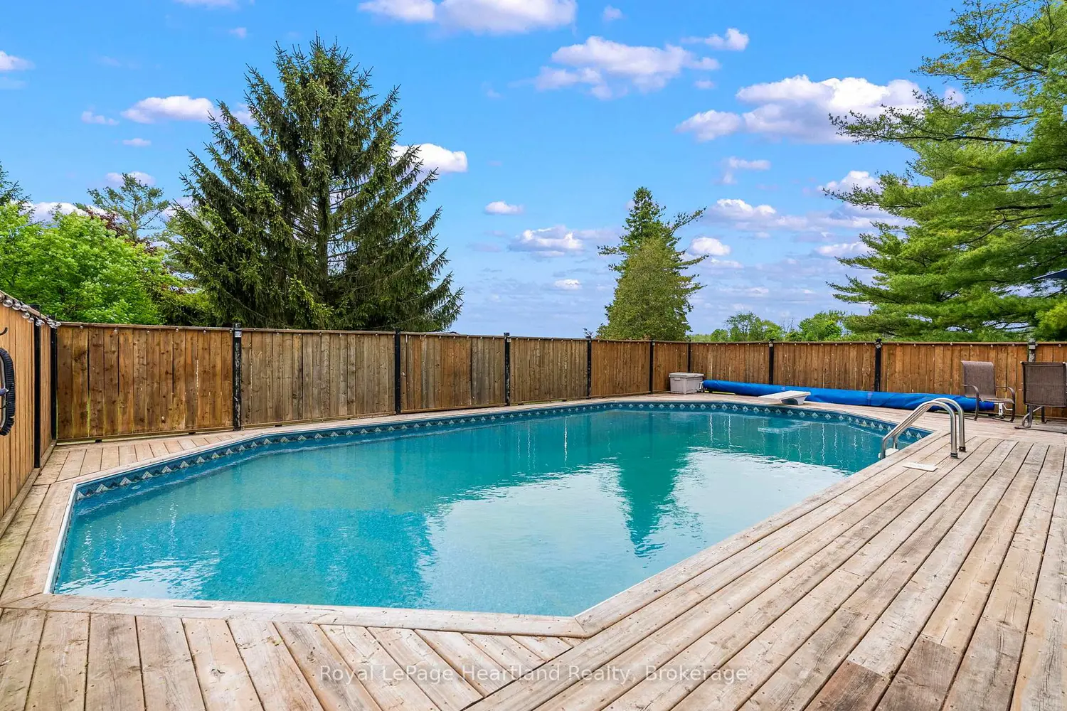 Additional image 17 of 1047 Gibson Street