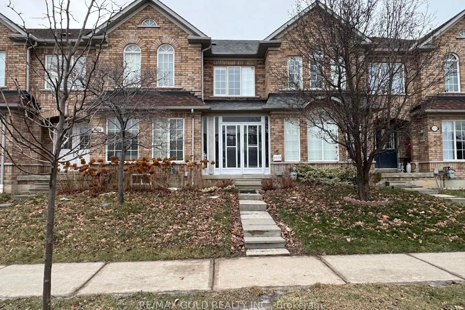 5974 Tenth Line