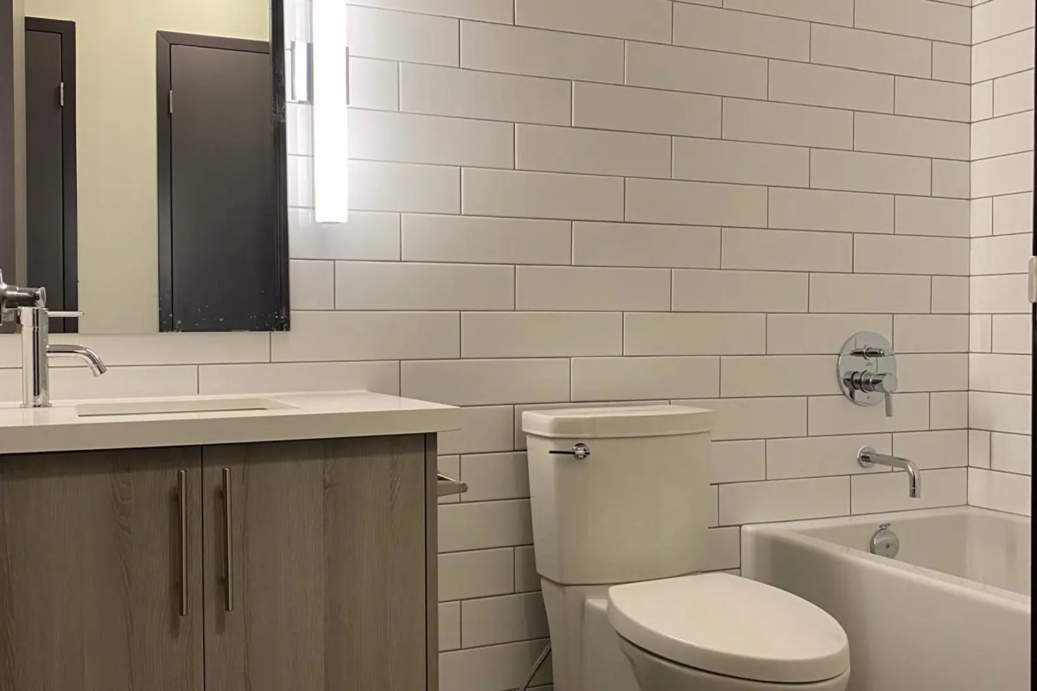 Additional image 12 of 121 King Street 408