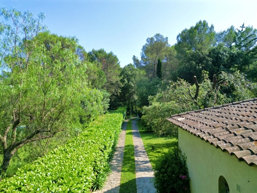 Additional image 2 of Mougins (Alpes-Maritimes)