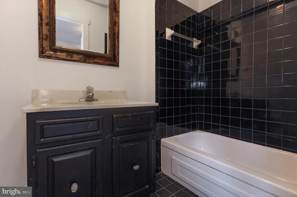 Additional image 12 of 1019 N Monroe Street, Wilmington, DE 19801