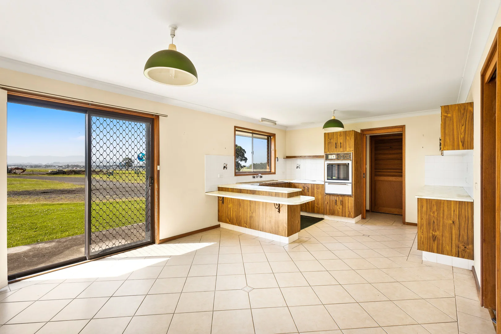 Additional image 3 of 50 Tongarra Road, Albion Park NSW 2527