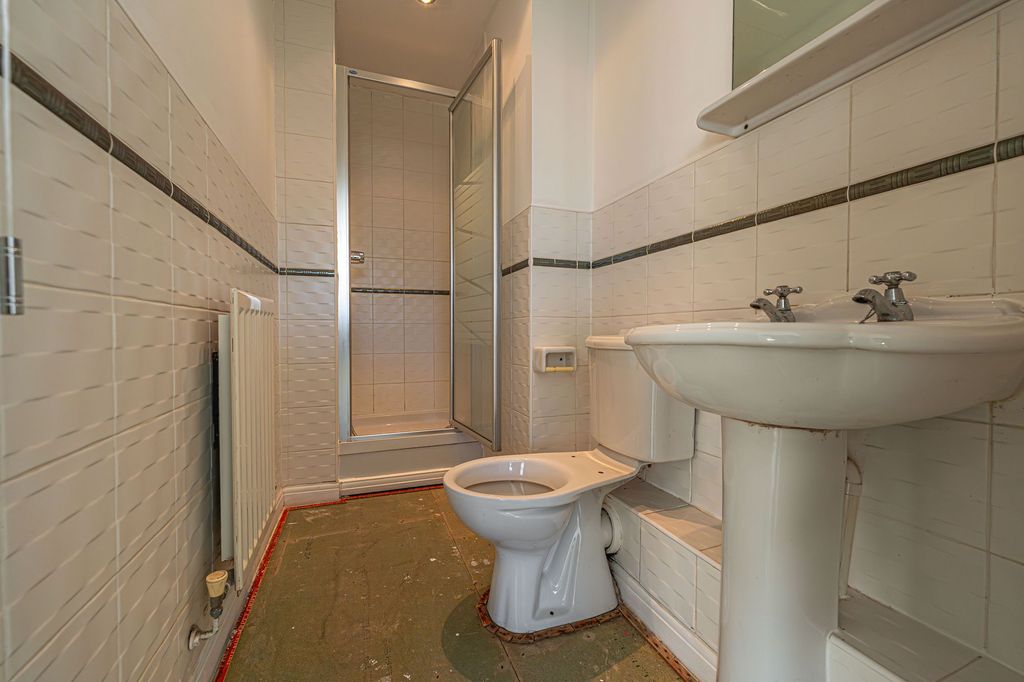 Additional image 15 of 4 bed terraced house for salePowis Close, Newport NP10