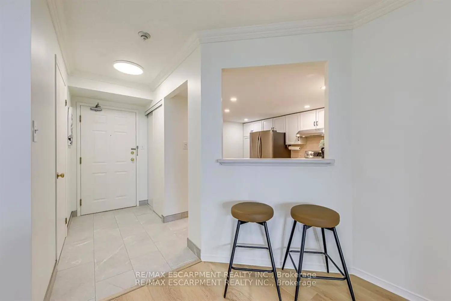 Additional image 2 of 5080 Pinedale Avenue 902